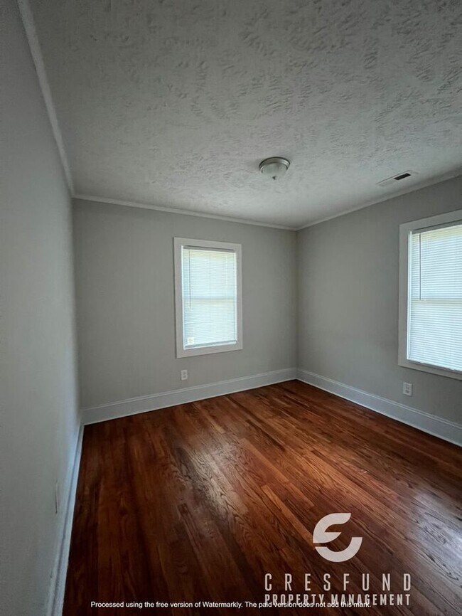 Building Photo - Adorable 1BR in Haymount! AVAILABLE NOW!