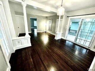 Building Photo - 57 Fennell St