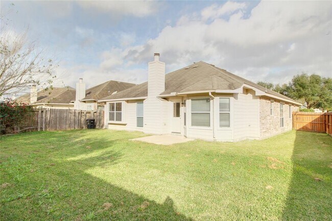 Building Photo - 20203 Goss Hollow Ln