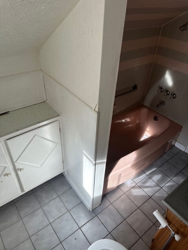 Building Photo - 25 Meech Park