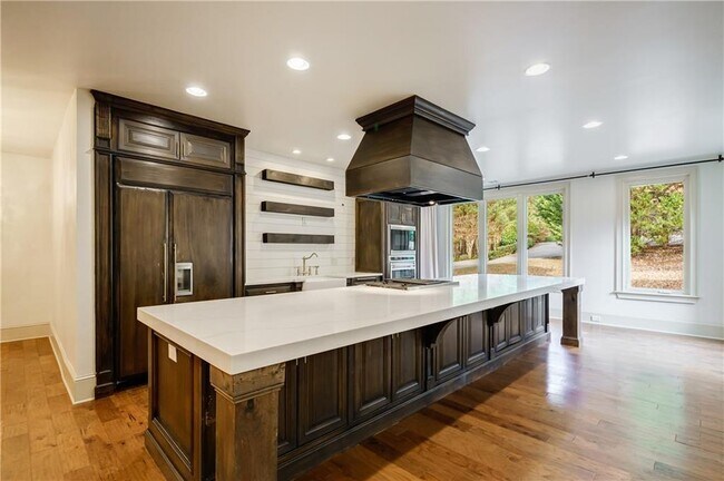 Building Photo - 521 Brendlynn Ct