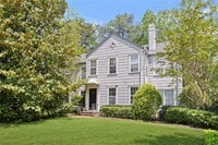 Building Photo - 3635 Cantrell Rd NE