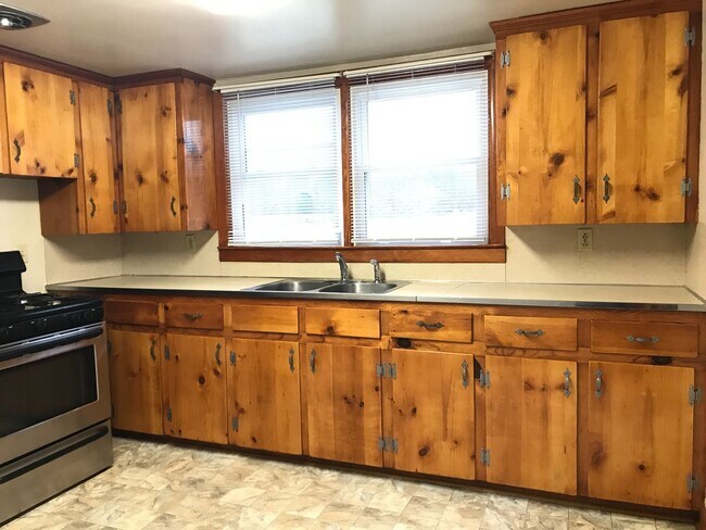 Building Photo - Inclusive, Remote, & Inviting Rental Home