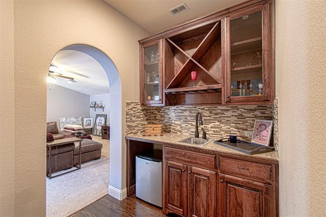 Building Photo - 7039 Comal Dr
