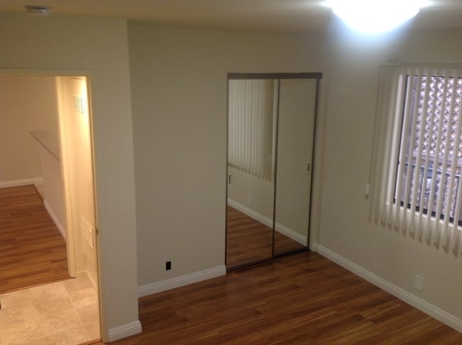 Building Photo - 1340 N Curson Ave