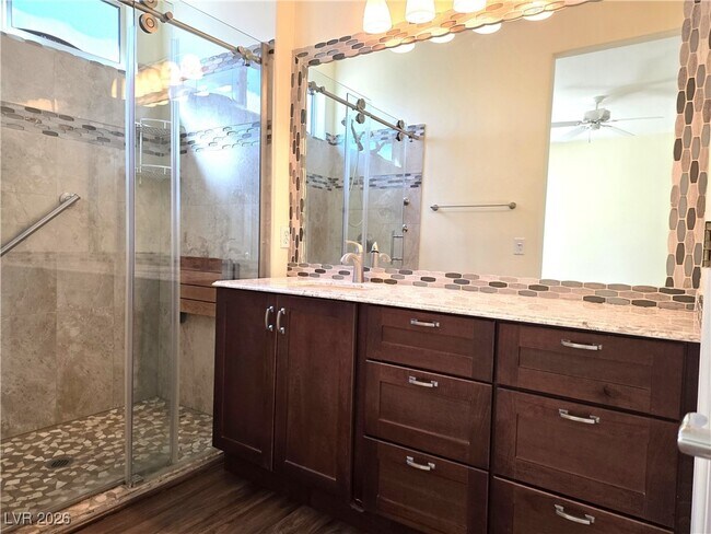 Building Photo - 2545 Springville Way