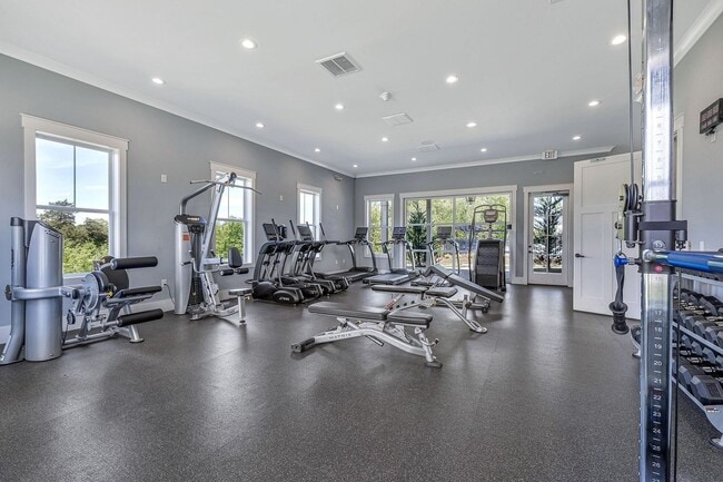 Building Photo - Spotless rental home in the highly sought-after McDaniels neighborhood in College Grove