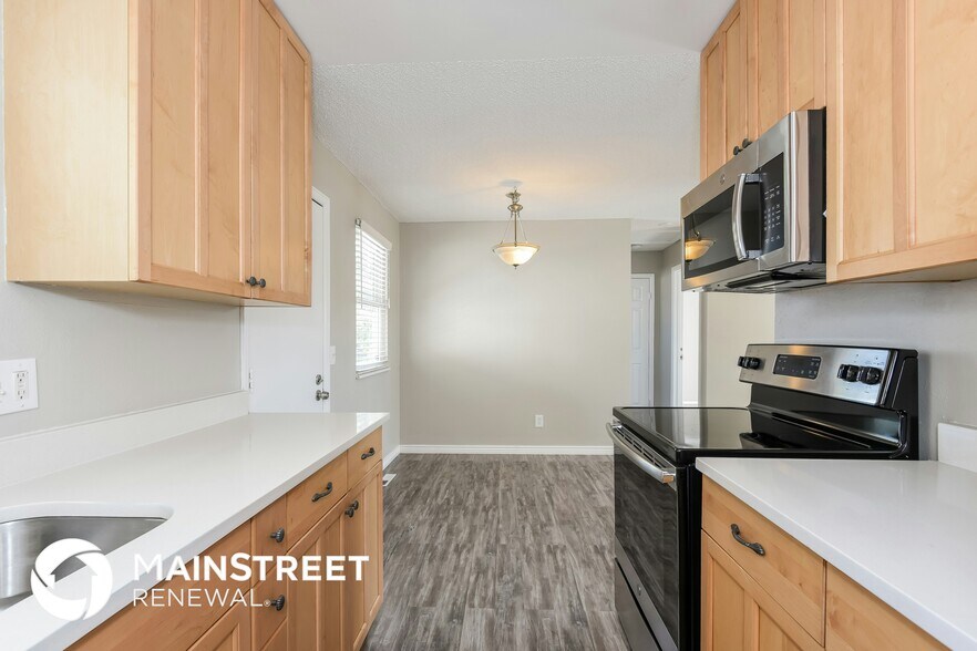 Building Photo - 9305 W 100th Cir