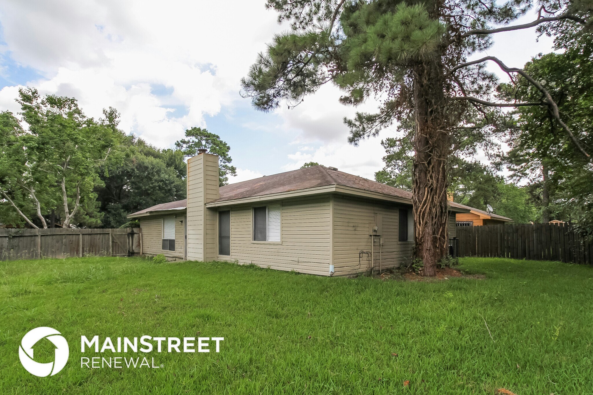 Building Photo - 8222 Eastern Bluebird Dr