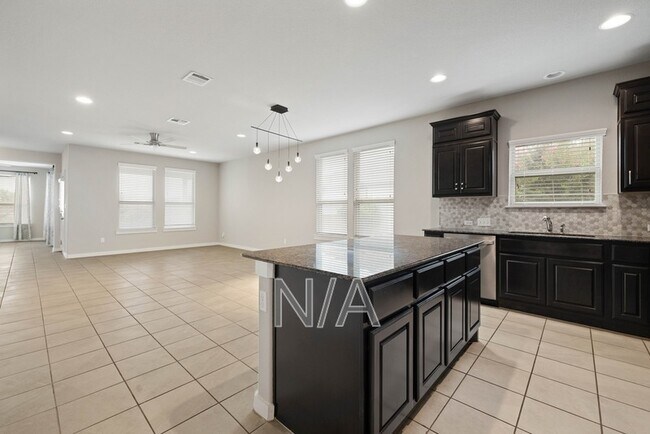 Building Photo - 300 Ancellotta Wy