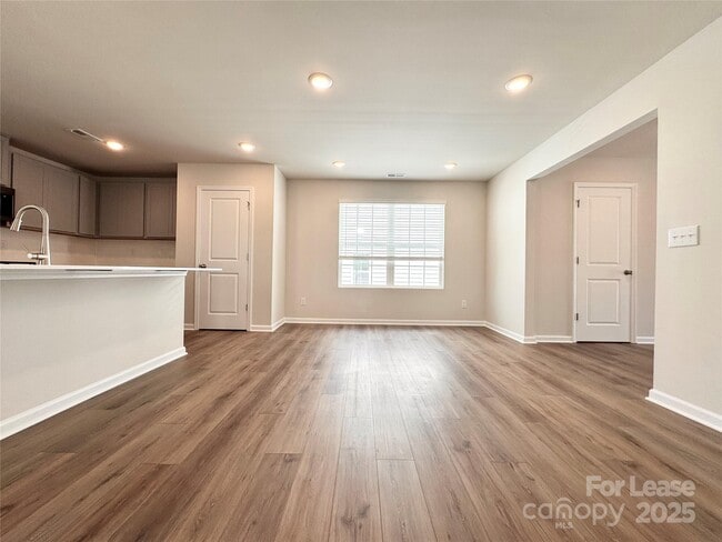 Building Photo - 13108 Hampton Bay Ln