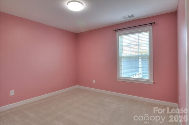 Building Photo - 3013 Hamilton Mill Dr