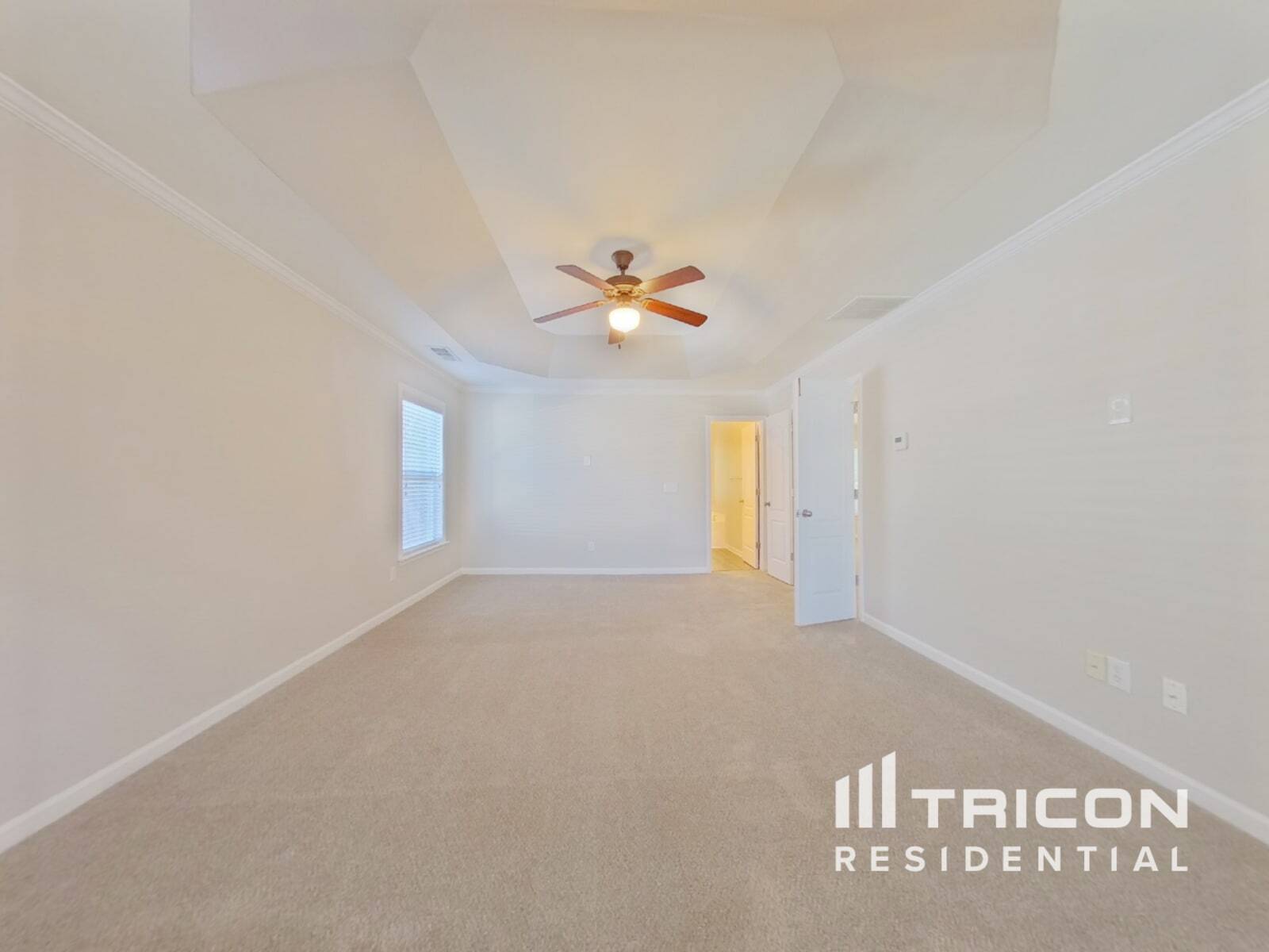 Building Photo - 188 Longwood Crossing