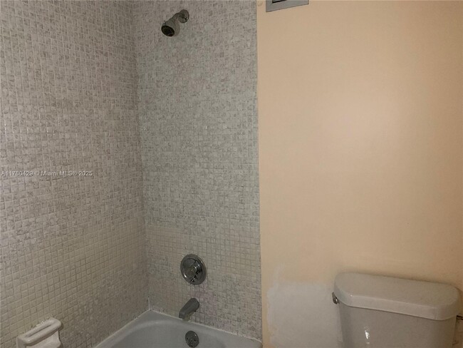 Building Photo - 3800 S Ocean Dr