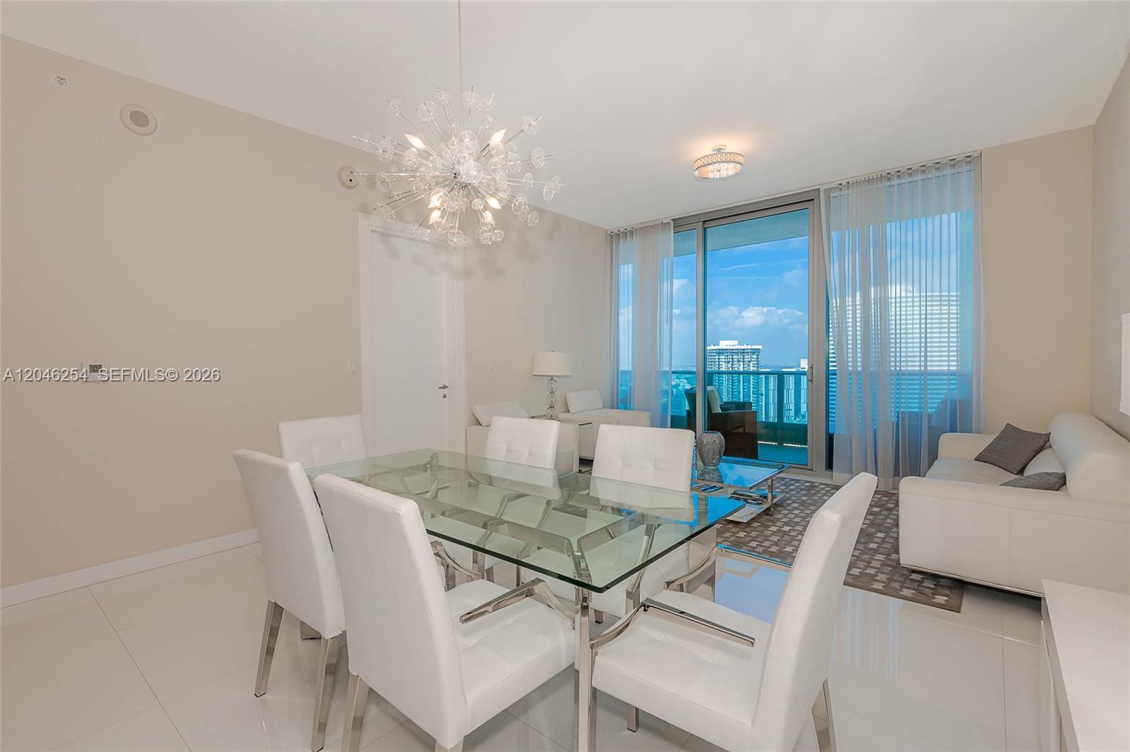 Building Photo - 200 Biscayne Boulevard Way