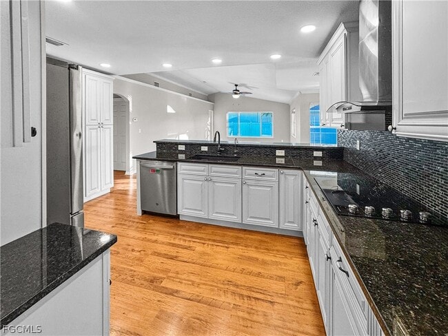 Building Photo - 326 SW 29th St