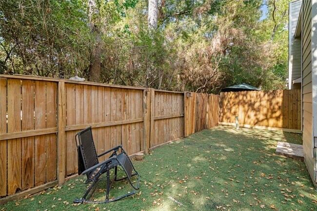Building Photo - 38 N Walden Elms Cir