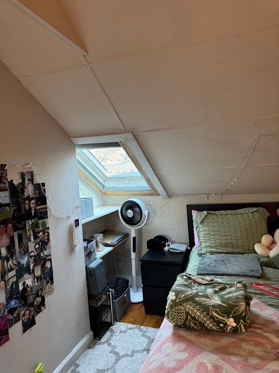 Building Photo - 44 Melrose St