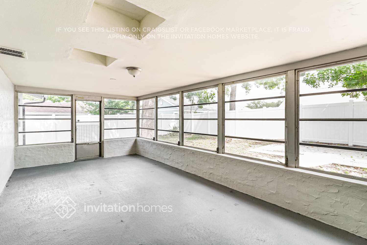 Building Photo - 407 Oriole Cir