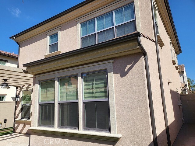 Building Photo - 121 Waterleaf