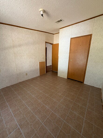 Building Photo - 526 Anderson County Rd
