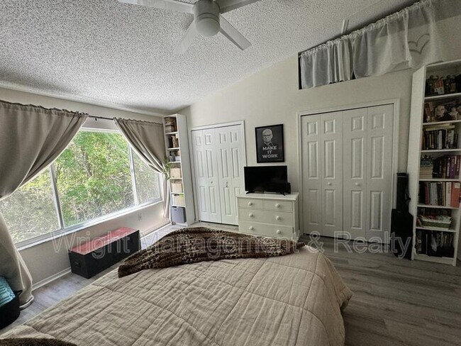 Building Photo - 12326 Berkeley Square Dr
