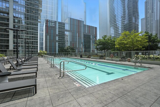 Building Photo - 357 E Wacker Dr