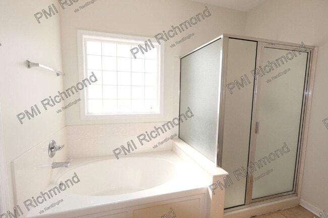 Building Photo - 14669 Sailboat Cir