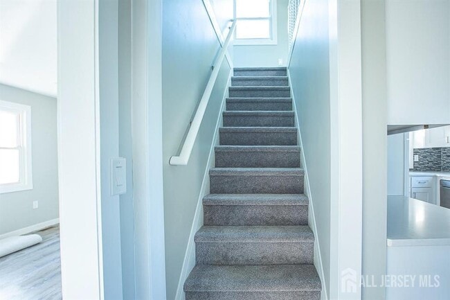 Building Photo - 213 Summerhill Rd