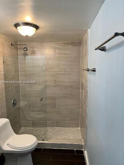 Building Photo - 8004 SW 149th Ave