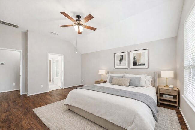 Building Photo - 19223 Fisher Ridge Ln