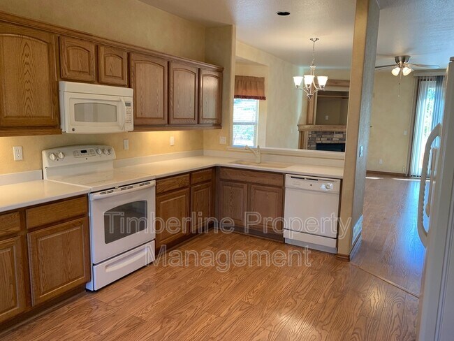 Building Photo - 15581 Lacuna Dr