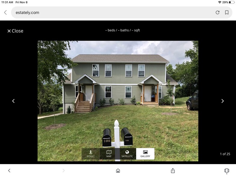 Building Photo - 1466 Sandy Cir