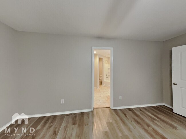 Building Photo - 2614 Ski Lodge Dr