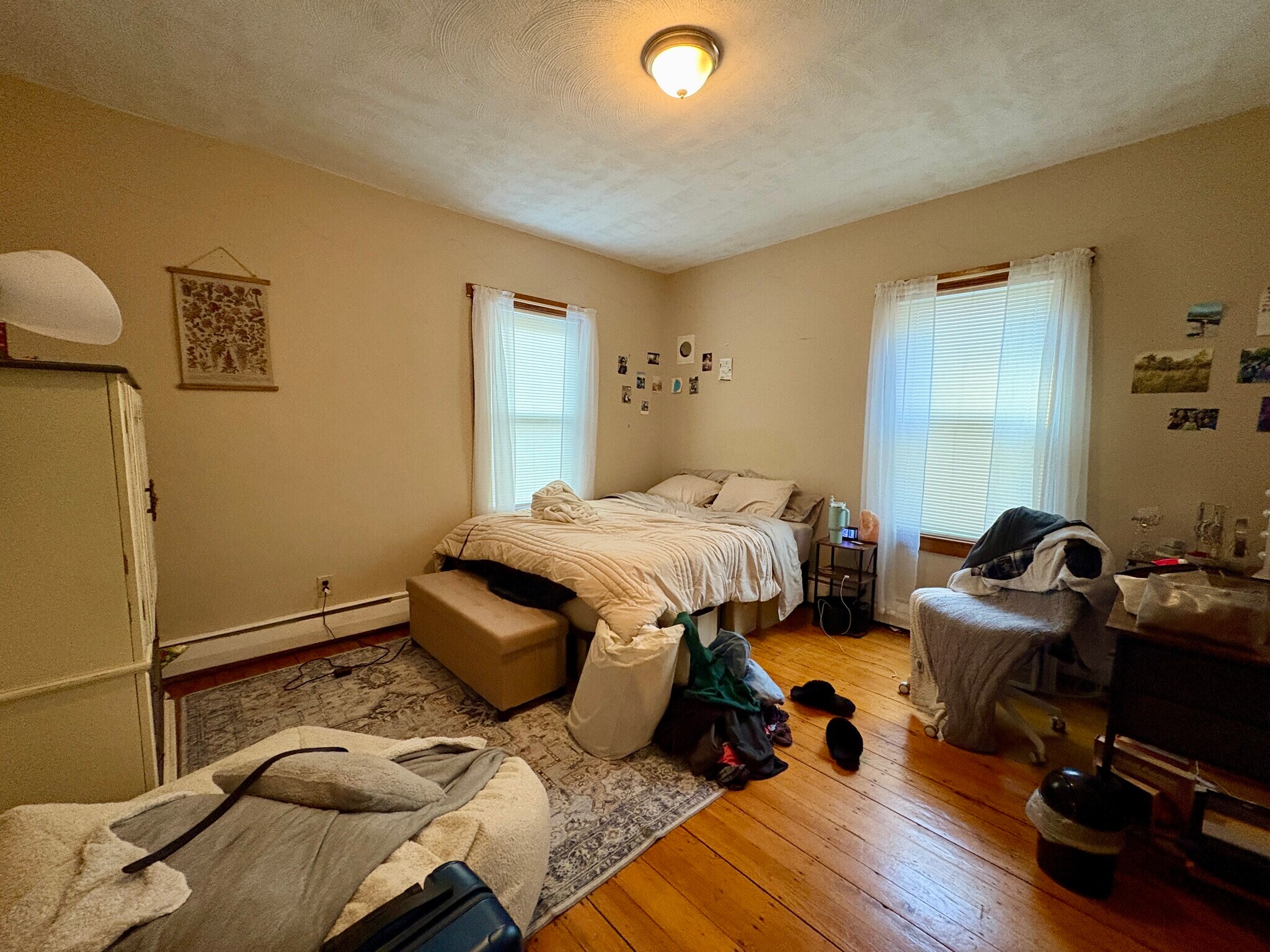 Building Photo - 72 Hillside St