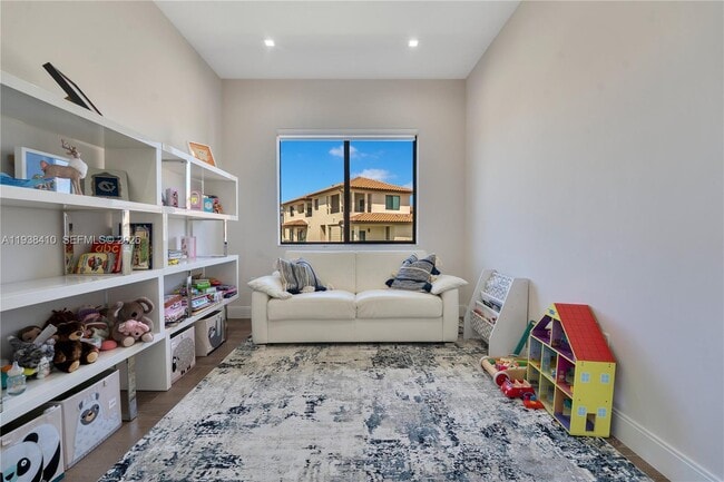 Building Photo - 8279 NW 43rd St