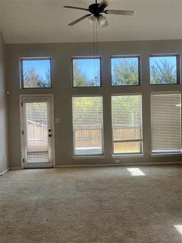 Building Photo - 5818 Country View Ln