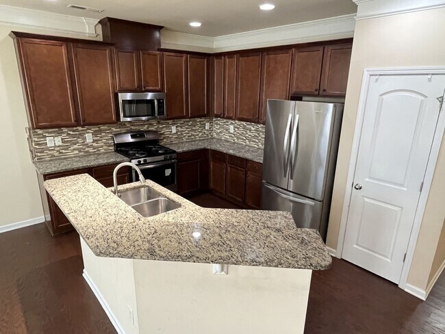 Building Photo - 3 Bedroom. 2.5 Bath Townhome near Concord ...