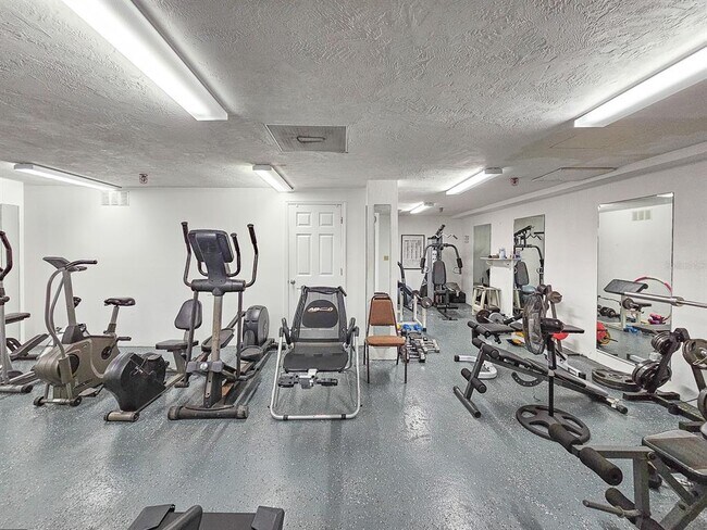 Building Photo - 3600 S Ocean Shore Blvd