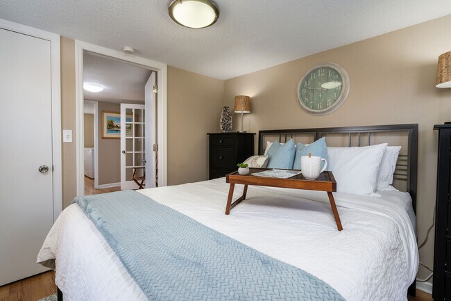 Building Photo - 487 Kentucky Ave