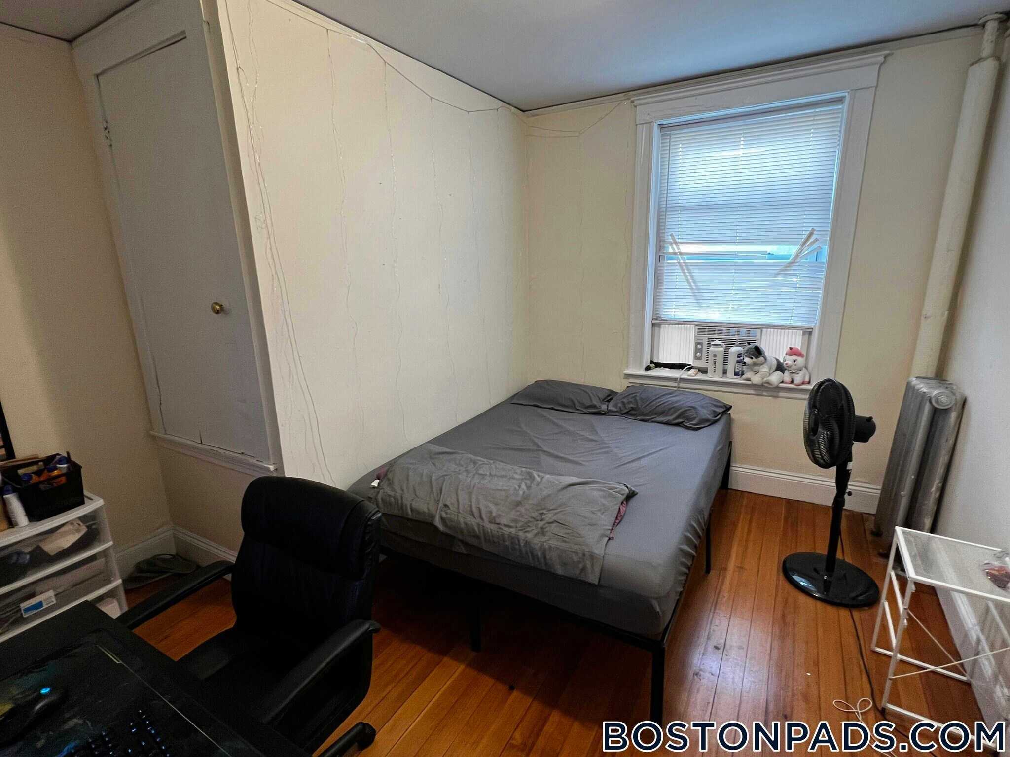 Building Photo - 520 Cambridge St