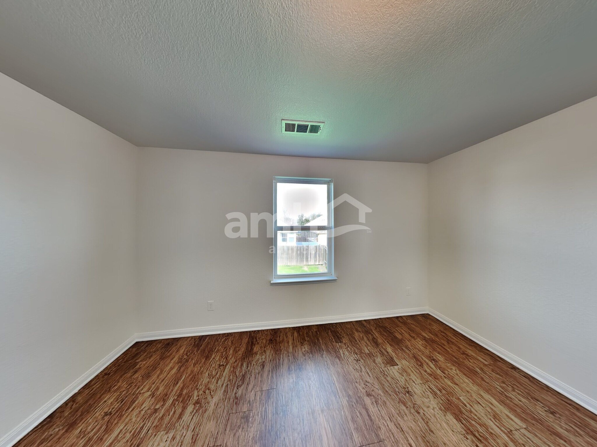 Building Photo - 1220 Arizona Dr