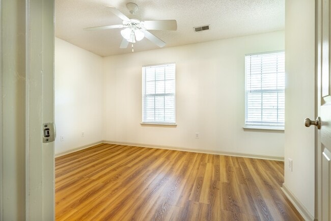 Building Photo - 4012 Gullah Ave