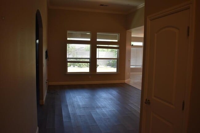 Building Photo - 4364 Wickson Pl