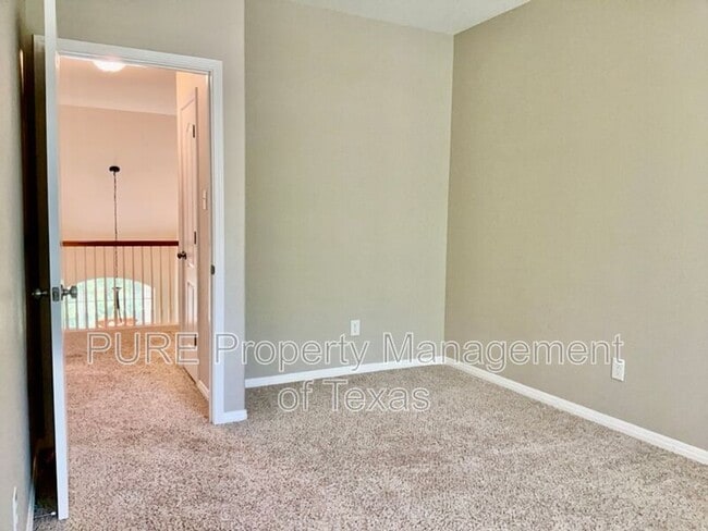 Building Photo - 2518 Vestavia Ridge Ln