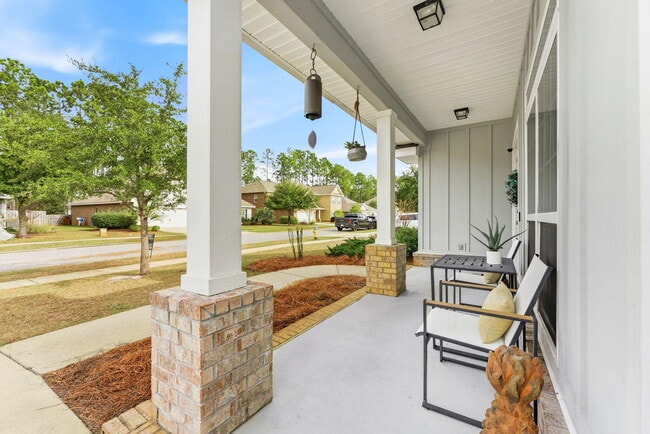 Building Photo - 374 Lilly Bell Ln