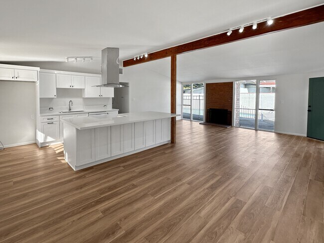 Building Photo - 1115 N Brand Blvd