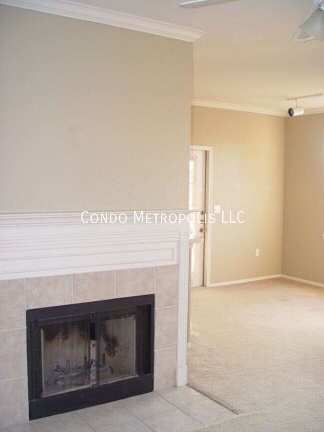 Building Photo - 2632 Robert Trent Jones Dr