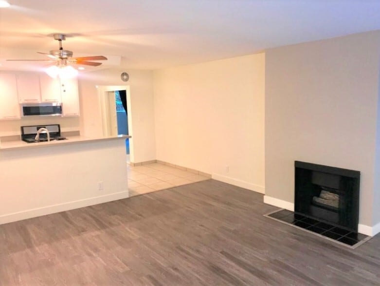 Rodeo Apartments 6619 Leland Way Los Angeles CA 90028 Apartment Finder