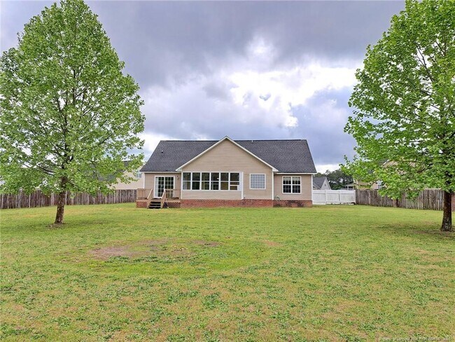 Building Photo - 206 Sandspur Ct